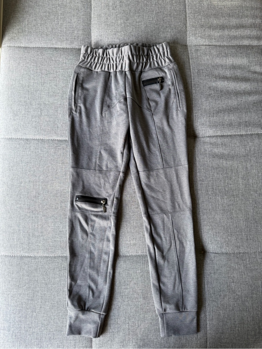 Women’s Gray Zip-Pocket Jogger Track Pants